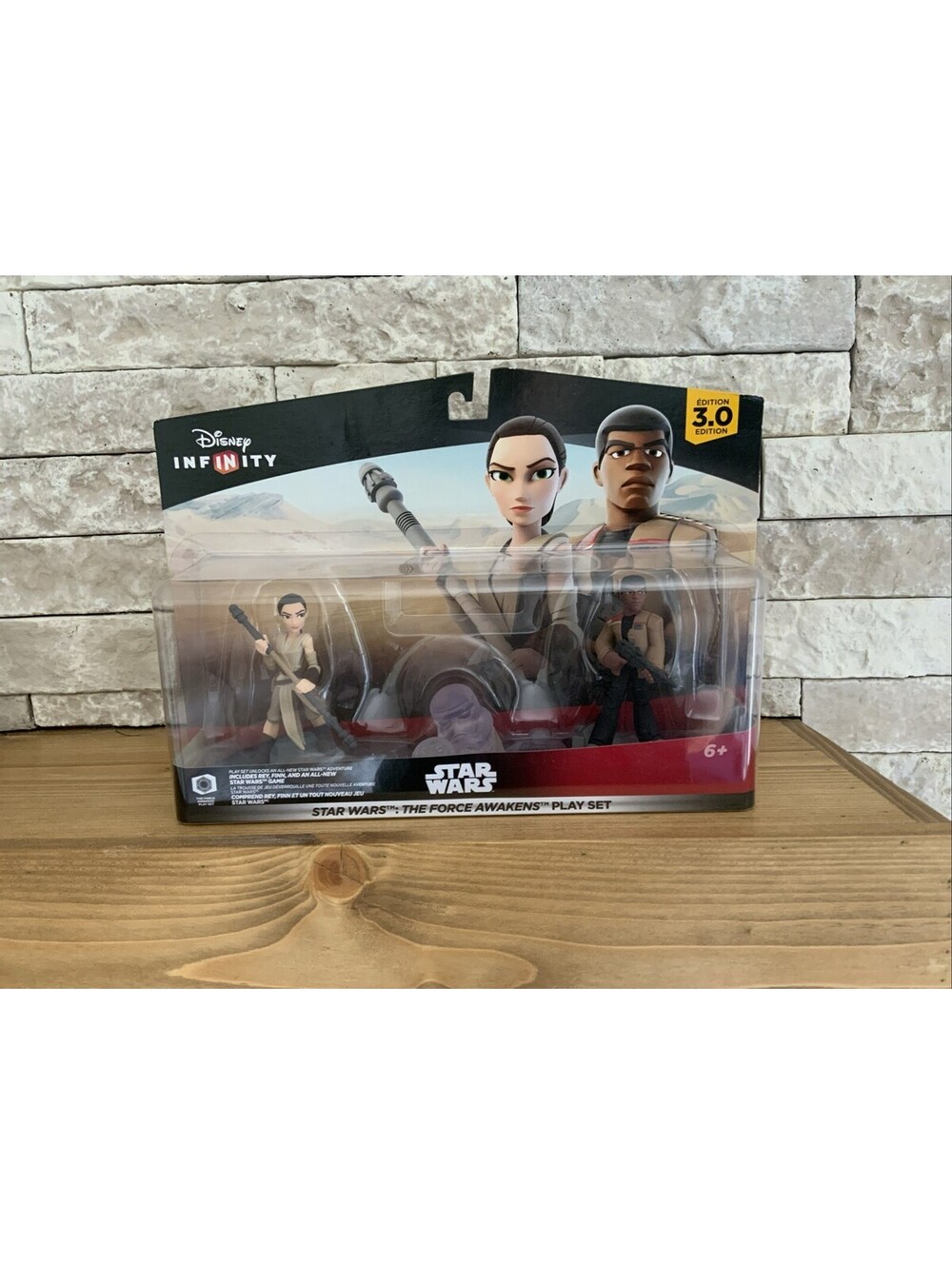 Disney Infinity 3.0 Ed. Star Wars The Force Awakens Play Set Rey & Finn NIB
